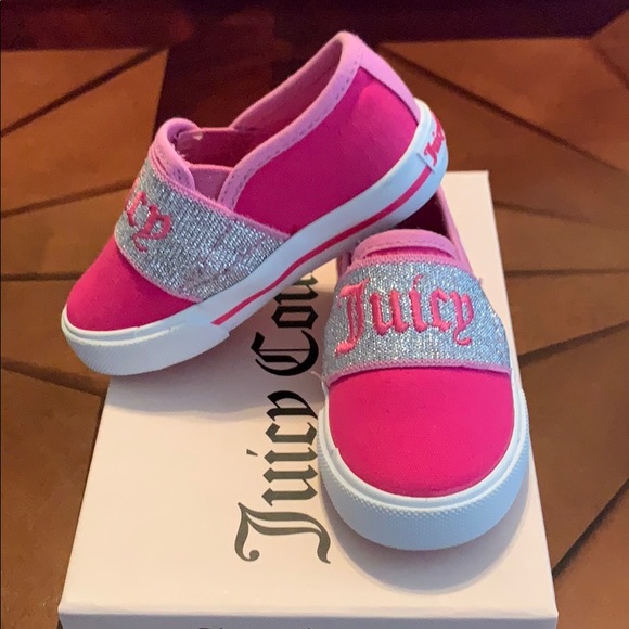 Juicy Couture Pink Slip Ons - Picture 2 of 7